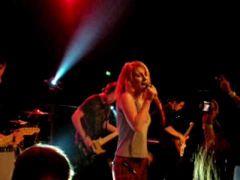 Paramore @MyspaceSecretShow Munich Where The Lines Overlap