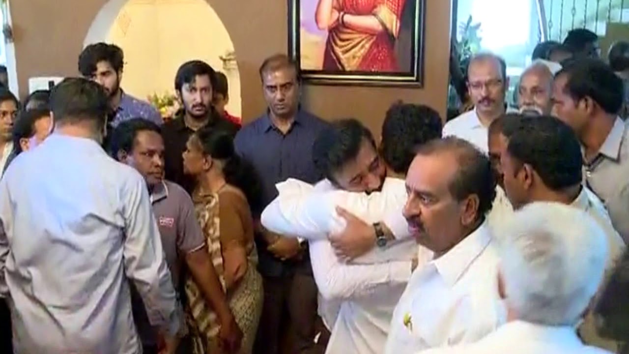 YSRCP Chief YS Jagan pays Tributes to Justice Subhashan Reddy - 01st ...