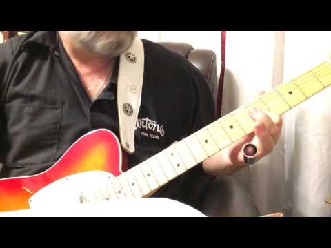 Twice as Hard riff by The Black Crowes