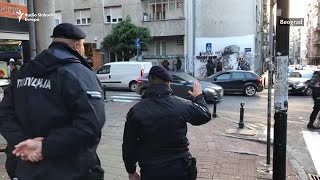 Policija Beograda dežura ispred murala ratnom zločincu Ratku Mladiću