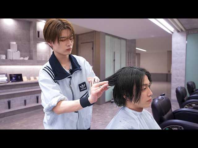 💈(ASMR) Inside an Award-Winning Tokyo Salon: Korean Hairstyle Crafted with Scissors Only