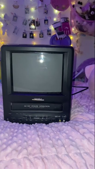 Fixing a retro VHS tv I found on the street in NYC (pt 1) ♡ #shorts #tvhead