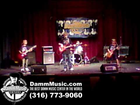 School of Rock 2010, Bar 9, Breaking the Law