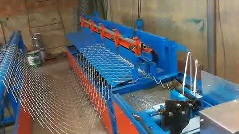 Single wire fully automatic chain link fence machine with high speed : Navnath Industries