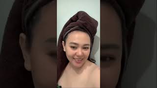 Download Lagu T a n t e habis mandi 🍑🍑 bikin tegang #australia #gemoy #livestream  MP3