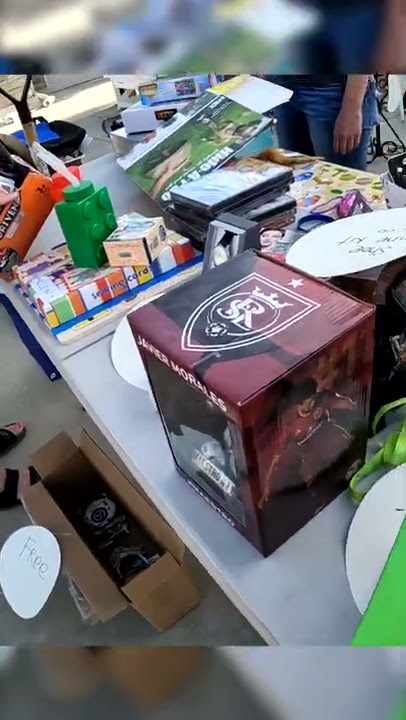 I almost Found the Holy Grail at this Yard Sale 😱