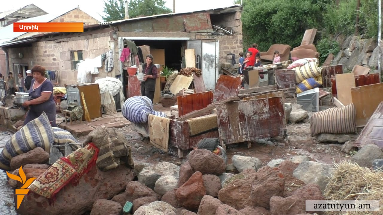 Արթիկցի. Էսօր արդեն երրորդ օրն է յոթ անձով մնացել ենք դուրսը