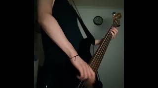 a nice riff from Sukekiyo (maniera)