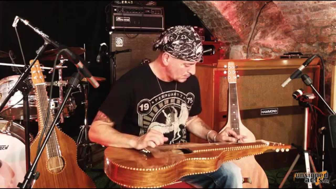 We go to the seaside - Robert Palm @ unsigned-acts.de Studio