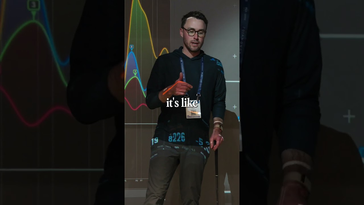 Искусственный интеллект TrackMan анализирует ширину стойки следующим образом 