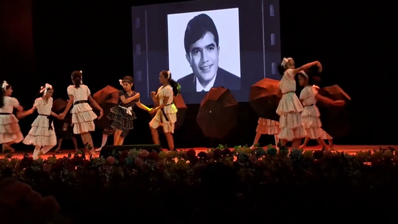 My school dance 💃 😍 