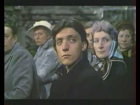 Alain Delon en prêtre - Sermon du Pardon (Doucement les basses, 1971)