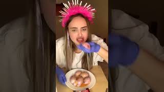 ЕМ СЫРЫЕ БЫЧЬИ ЯЙЦА 🥚 #asmr #mukbang  #мукбангроссия #mukbangasmr #еда #мукбанг #shots #kosha_dvoe_