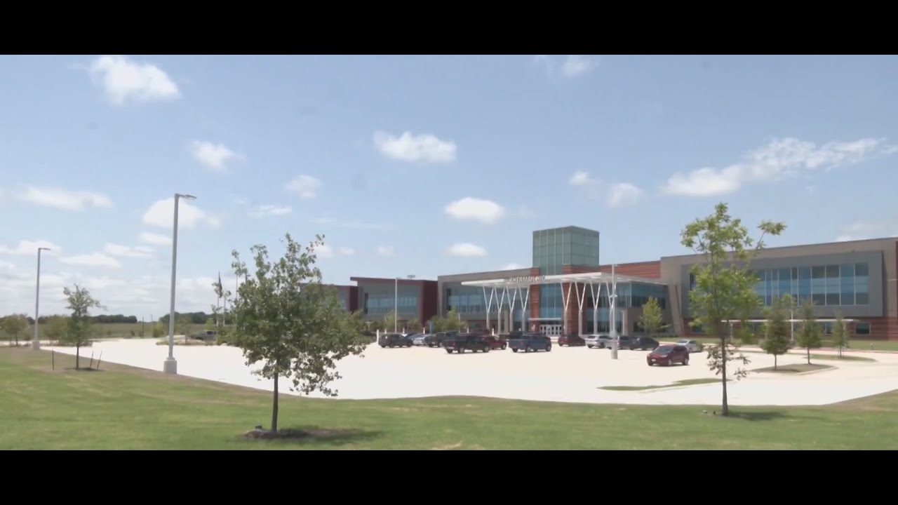 Sherman ISD Board Unanimously Votes To Reinstate Original Script Cast sherman-isd-board-unanimously-votes-to-reinstate-original-script-cast