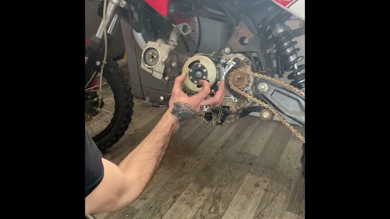 Pitbike engine timing chain replacement, stomp wpb thumpster 110cc