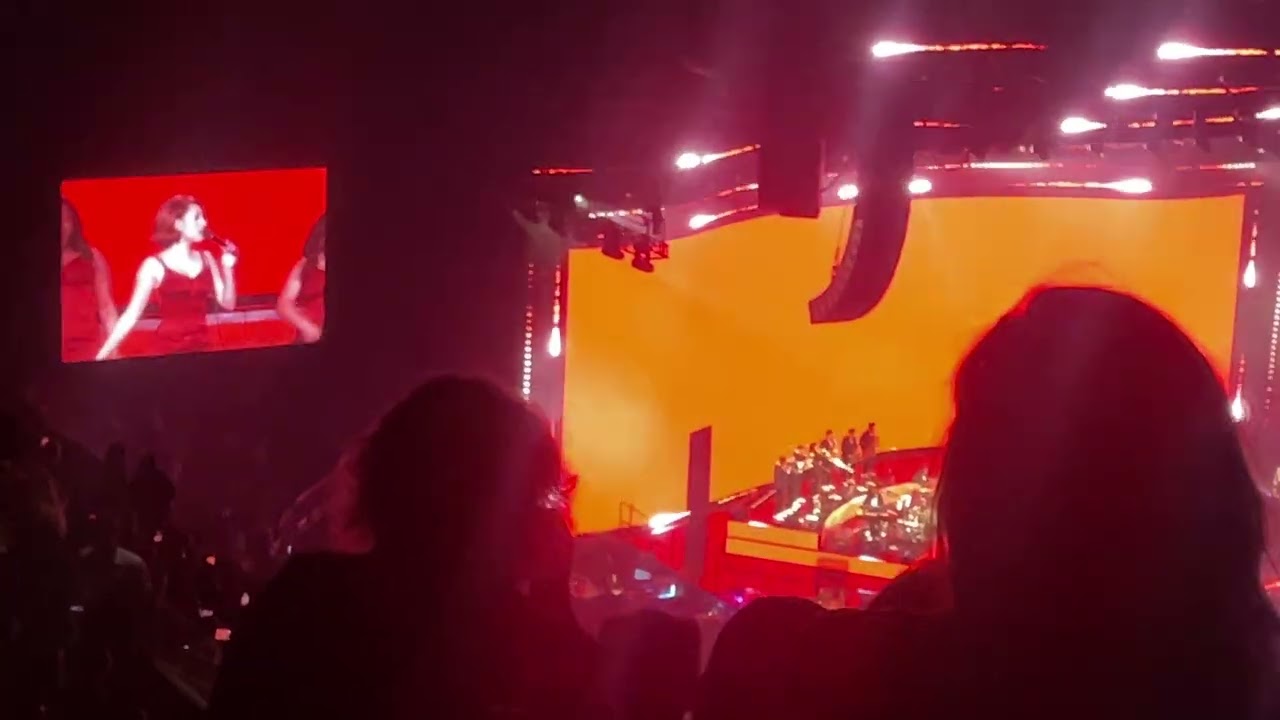 RAYE - WHERE IS MY HUSBAND! (bridge) @ London O2, 26/02/2026