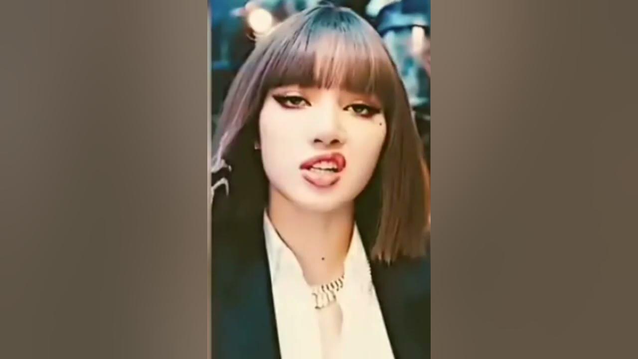 Lisa HIGH QUALITY EDIT (lalisa) - YouTube