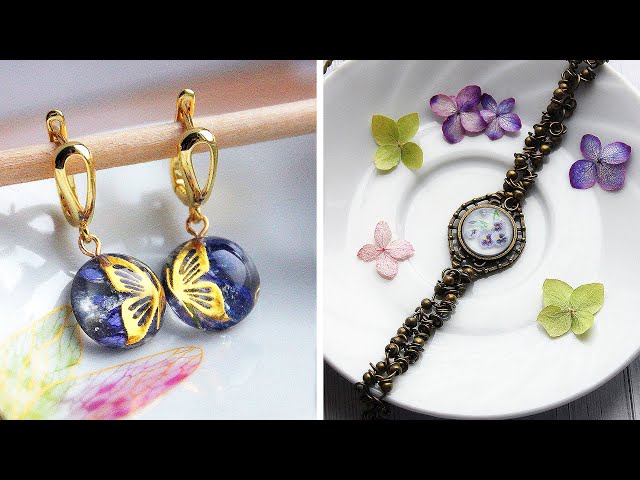 Lovely UV Resin Jewelry Tutorials by Paru Channel / The Beading Gem