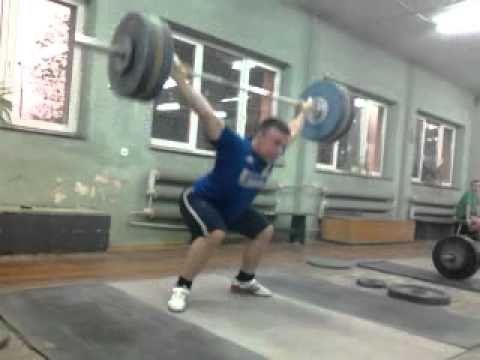 Przemysław Koterba - WKS Śląsk Wrocław - snatch 135kg - YouTube