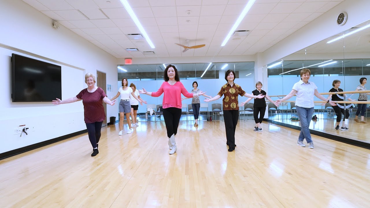 We Are Family - Line Dance (Dance & Teach)