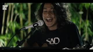 4 Non Blondes - What's Up | Gilang and Friends (Live Cover)