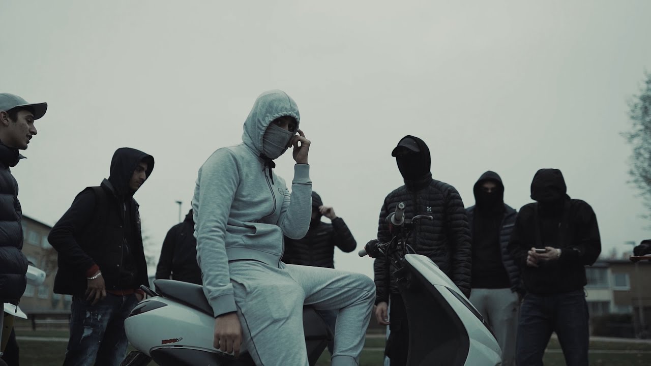 Aj B Foreign Unga Scener Youtube