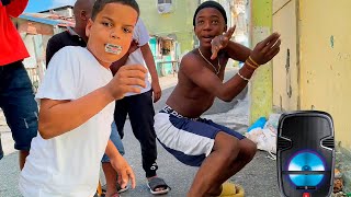 Los Bailarines Del Barrio Amarillo Hd