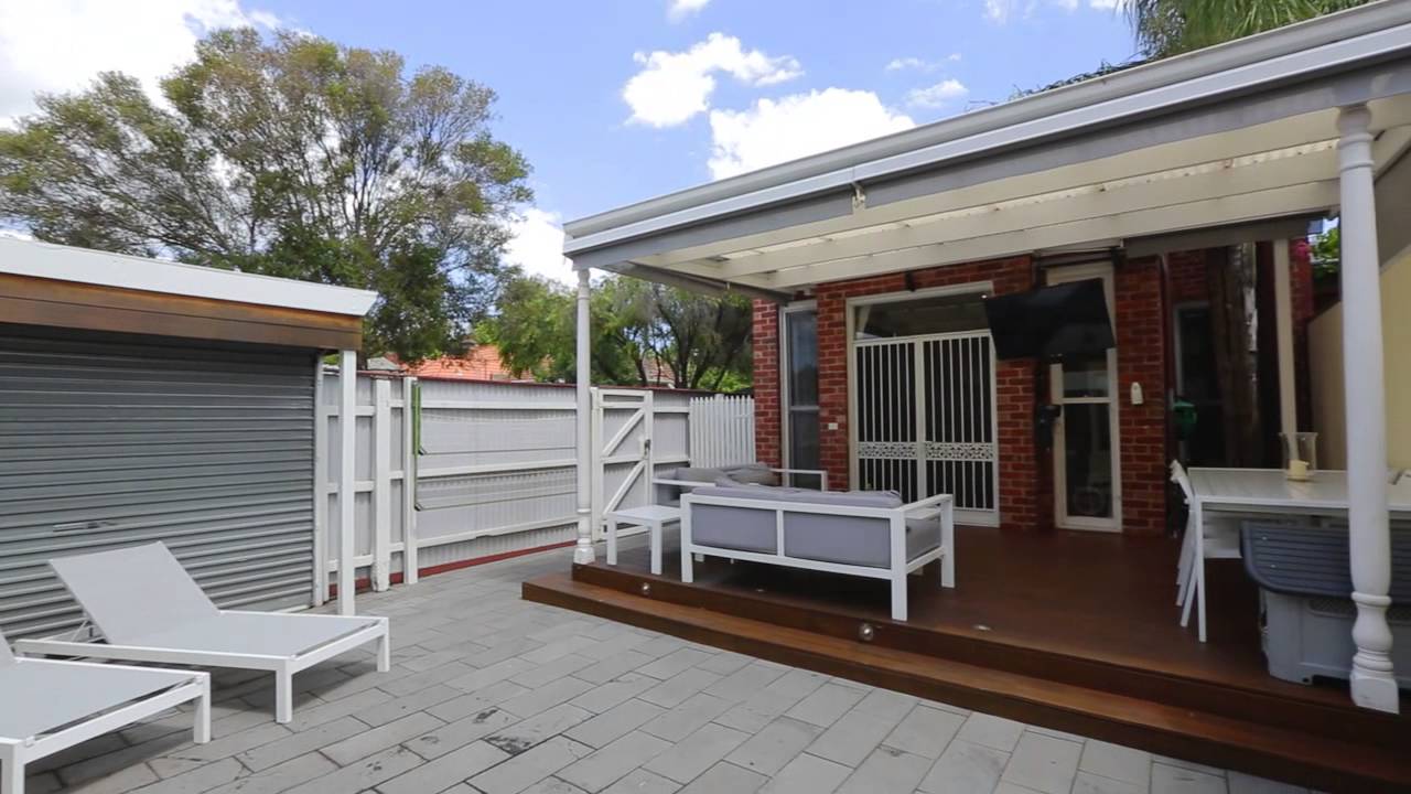 113 Richardson Street Albert Park John Holdsworth and Greg Hocking