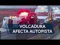 Volcadura afecta vialidad sobre la autopista Monterrey-Saltillo