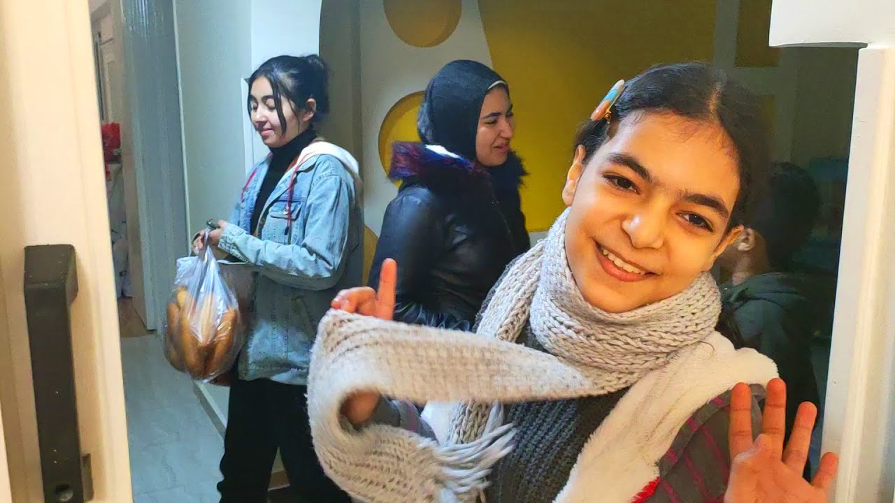 روتين فرش العفش(رد فعل بناتي لما شافو البيت لأول مرة❤)