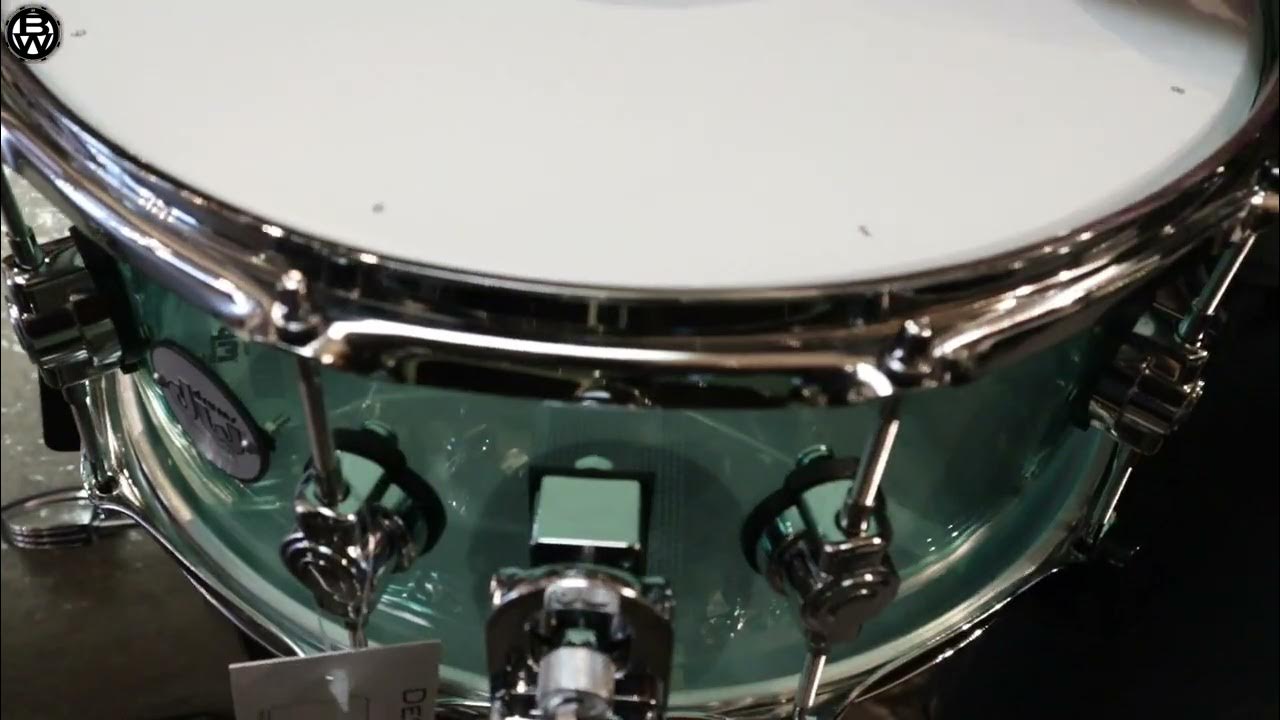 DW Design 14 x 6,5 Acrylic Sea Glass Snare Drum « Snare drum