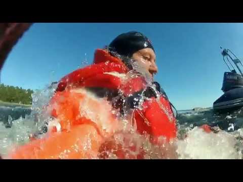 survival-suit-test-with-a-lifejacket-in-finland