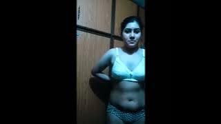 Desi Hot Bhabi Bathing Vlog | Shashi Bath Vlog| Shashi New Vlog | Shashi Vlogs 2022 | Bathing Vlog