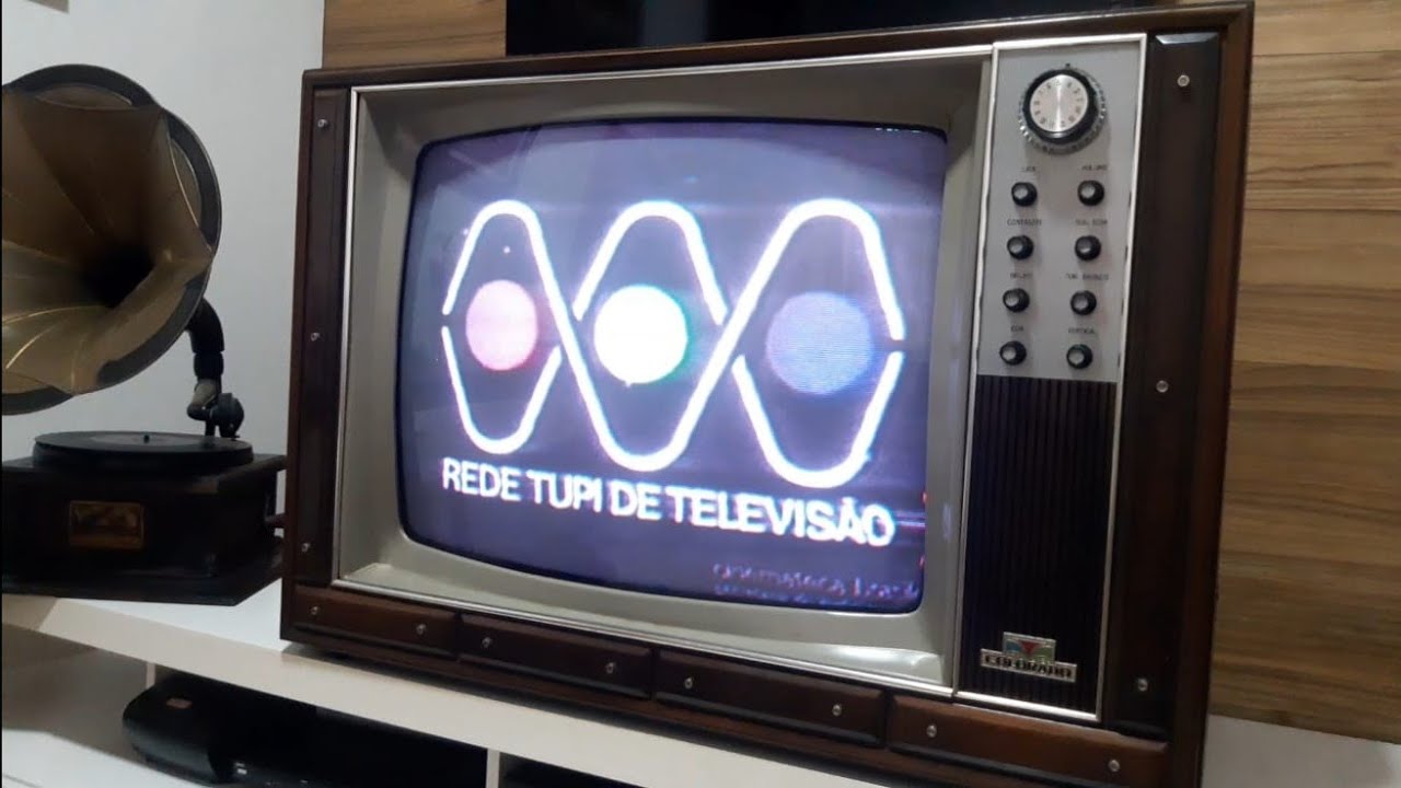 TV ANTIGA COLORADO COLORIDO 1972, SEGUNDO MODELO LANÇADO ,VALVULADA ,TV ...