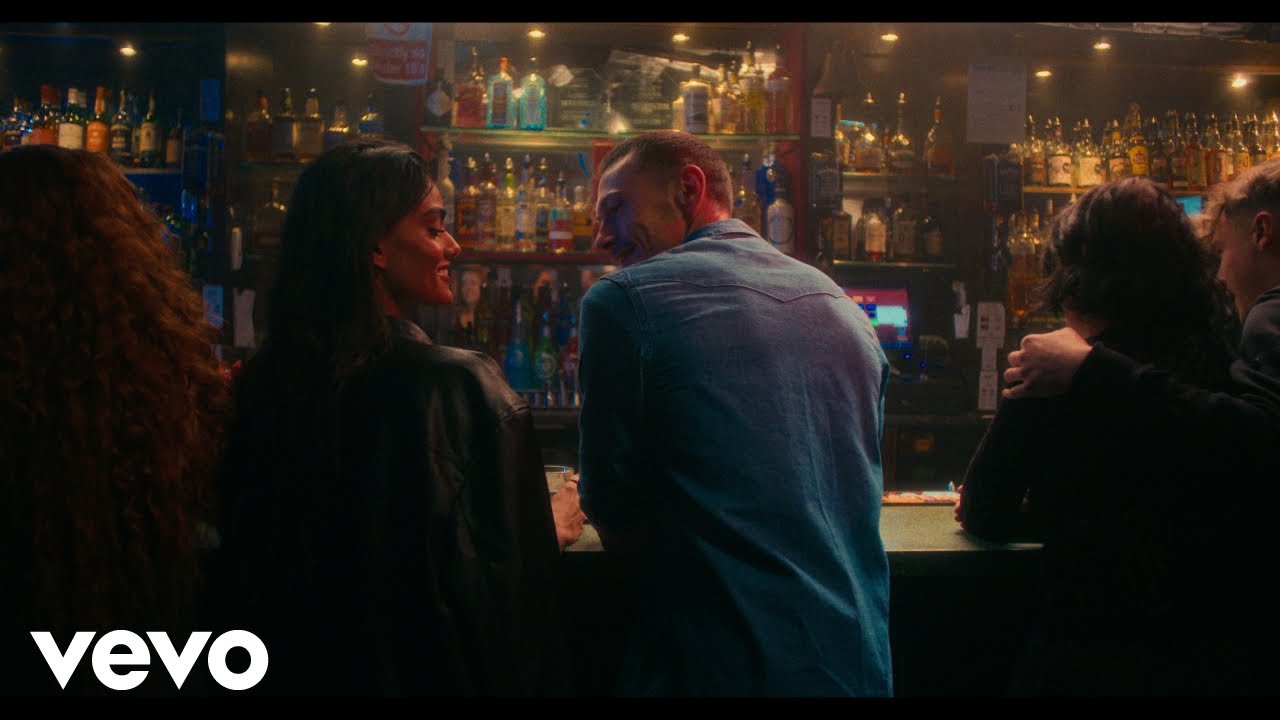 Nathan Evans - Sweet Mountain Rose (Official Video) Nathan Evans - Sweet Mountain Rose (Official Video)