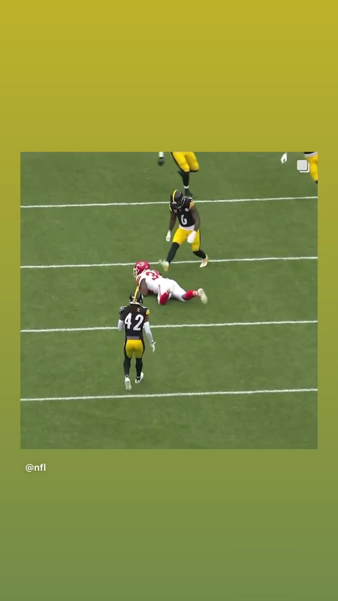 He trusted his teammate #hoodnews #patrickmahomes #chiefs #steelers #SamajePerine #catch #omg #how
