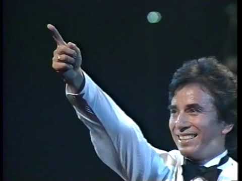 Old But Cool Music / 布施明コンサート＠東京厚生年金会館 - YouTube