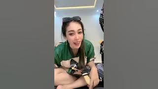 Selling the latest online clothes, mother failed to focus, the CD looks 2025