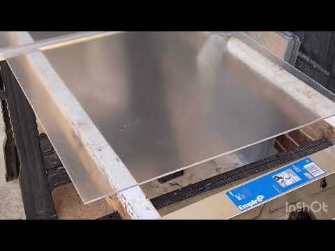 Cutting Plexiglass