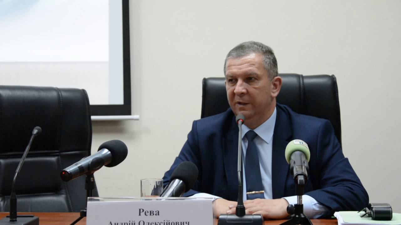 Пенсия за выслугу лет сотрудников уис
