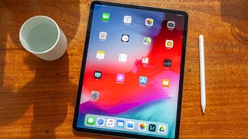 MAKING ART ON IPAD PRO - PROCREATE