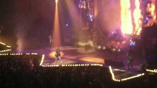 Motley Crue - Don't Go Away Mad Just Go Away (Live)