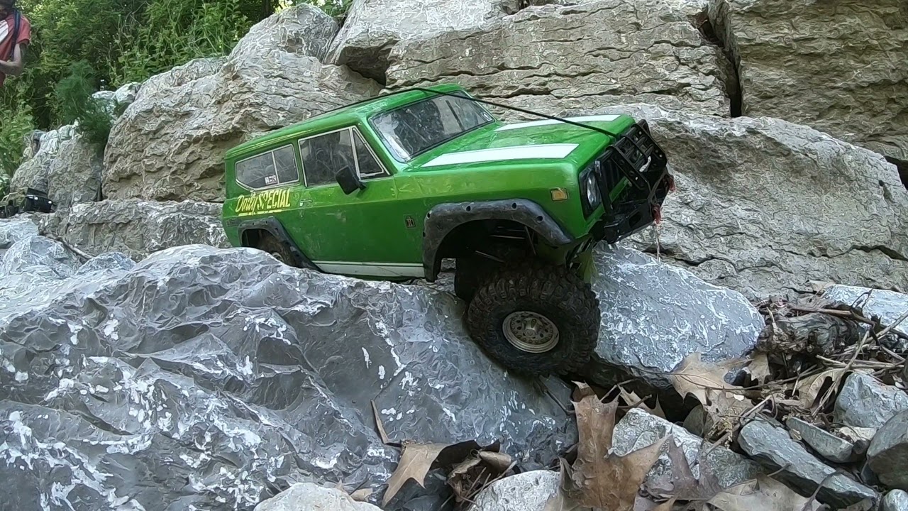 Mimico Creek Crawling | Etobicoke, Ontario | Overlanding | 4x4