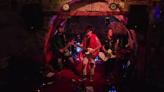 Download Lagu Vintage Boyz Naživo Bratislava Zbrojnoš-Bati Bar 2025 MP3