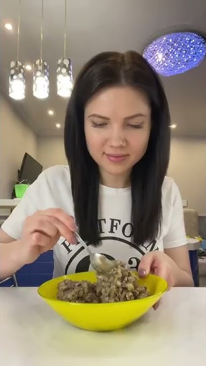 Закуска со шпротами - YouTube