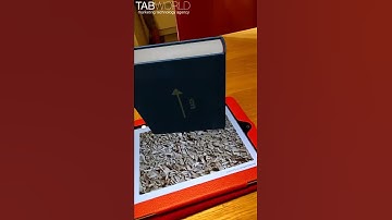 AR book presentation concept