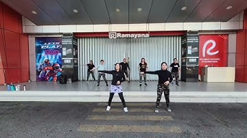 一千个伤心的理由 Yi Qian Ge Shang Xin De Li You 
