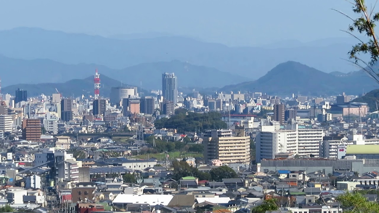 朝倉城跡の北西中腹から朝倉・高知市街を撮った、、 YouTube