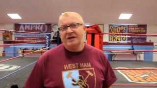 KUGAN CASSIUS & JAMES HELDER VISIT WEST HAM BOYS CLUB WITH CHAIRMAN JASON BULL -