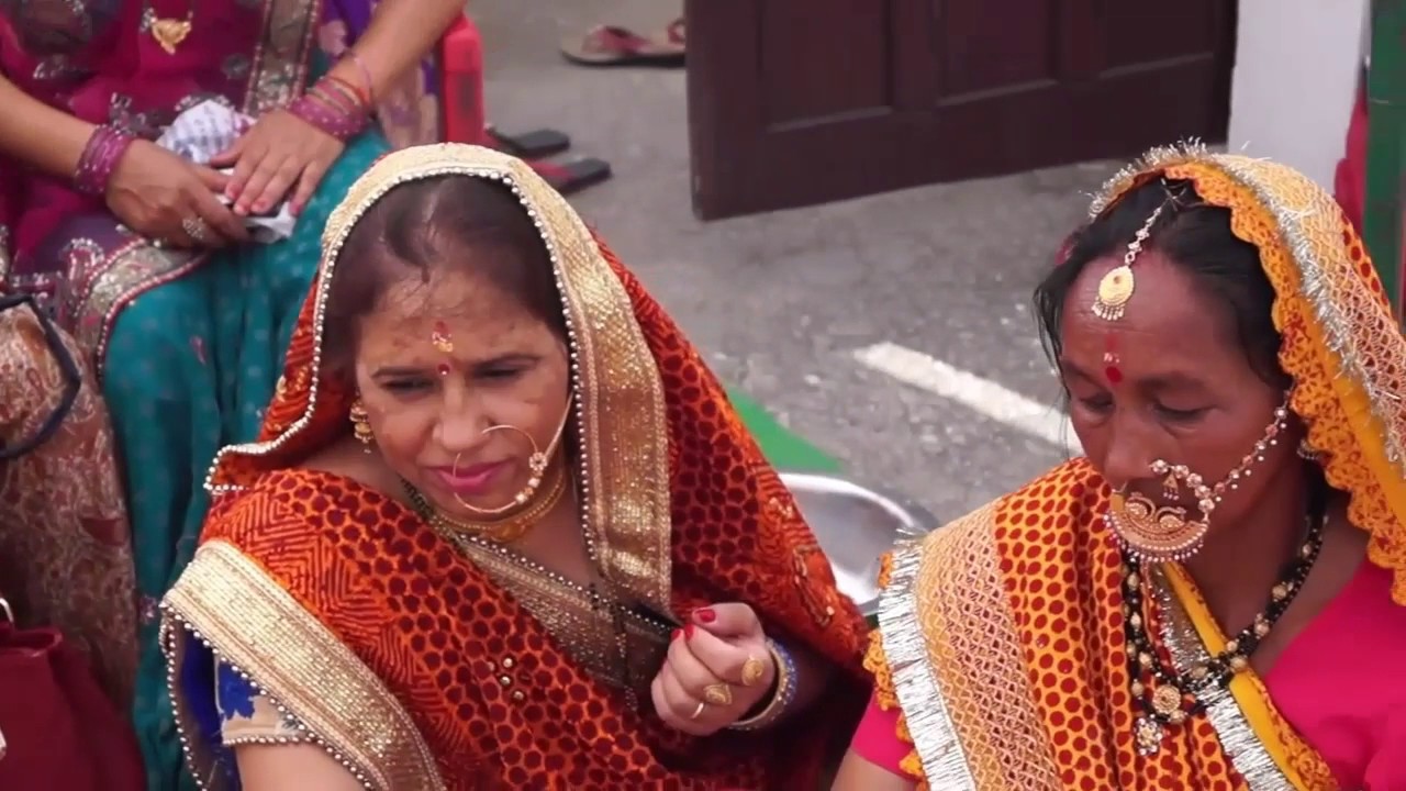 उत्तराखंड में शादी से पहले यह रस्म निभाई जाती है - YouTube